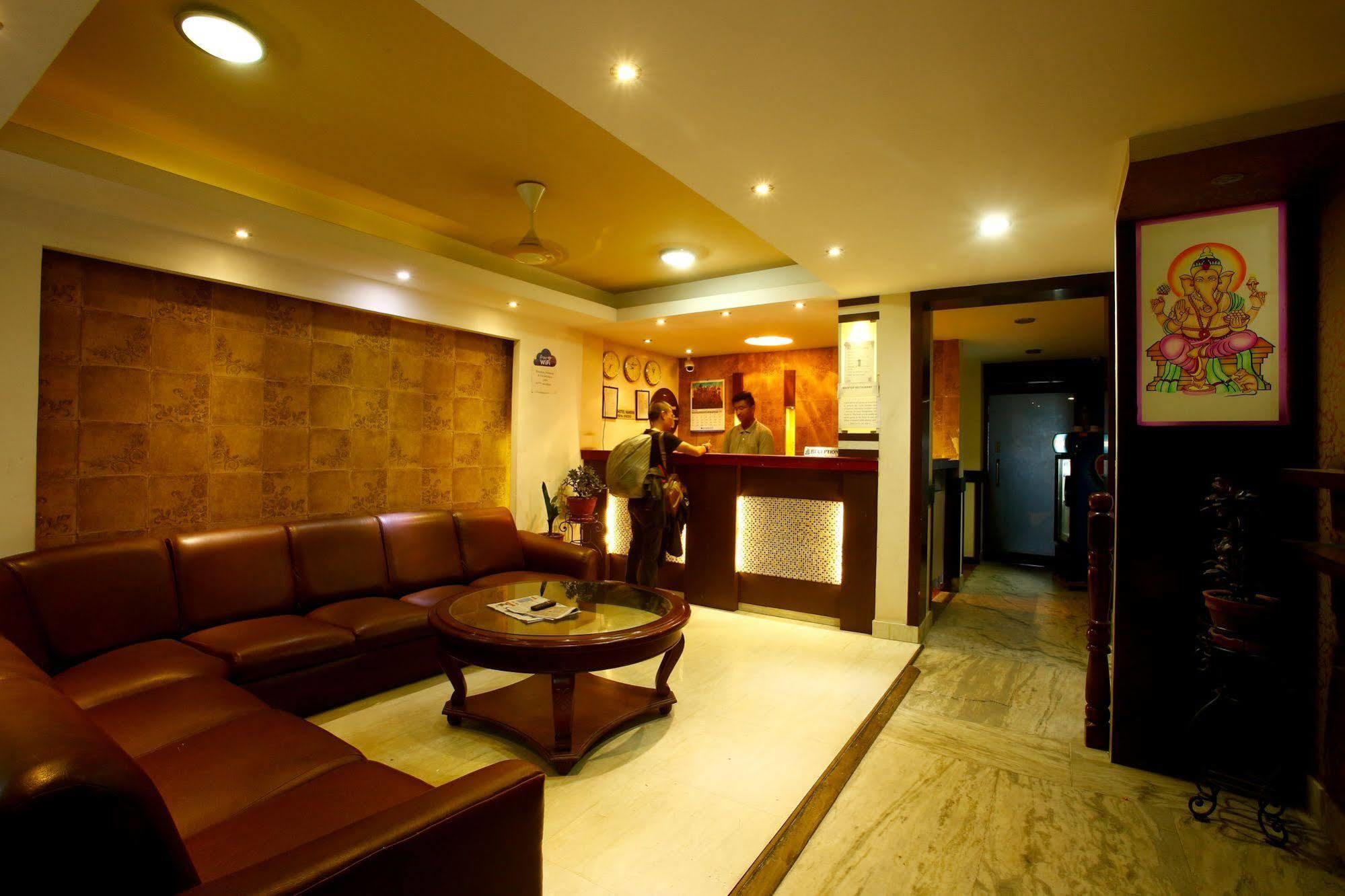 Hotel Nandini Катманду Экстерьер фото
